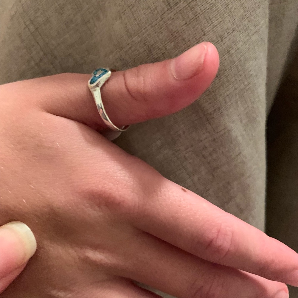 Sterling silver ring - Picture 2 of 3